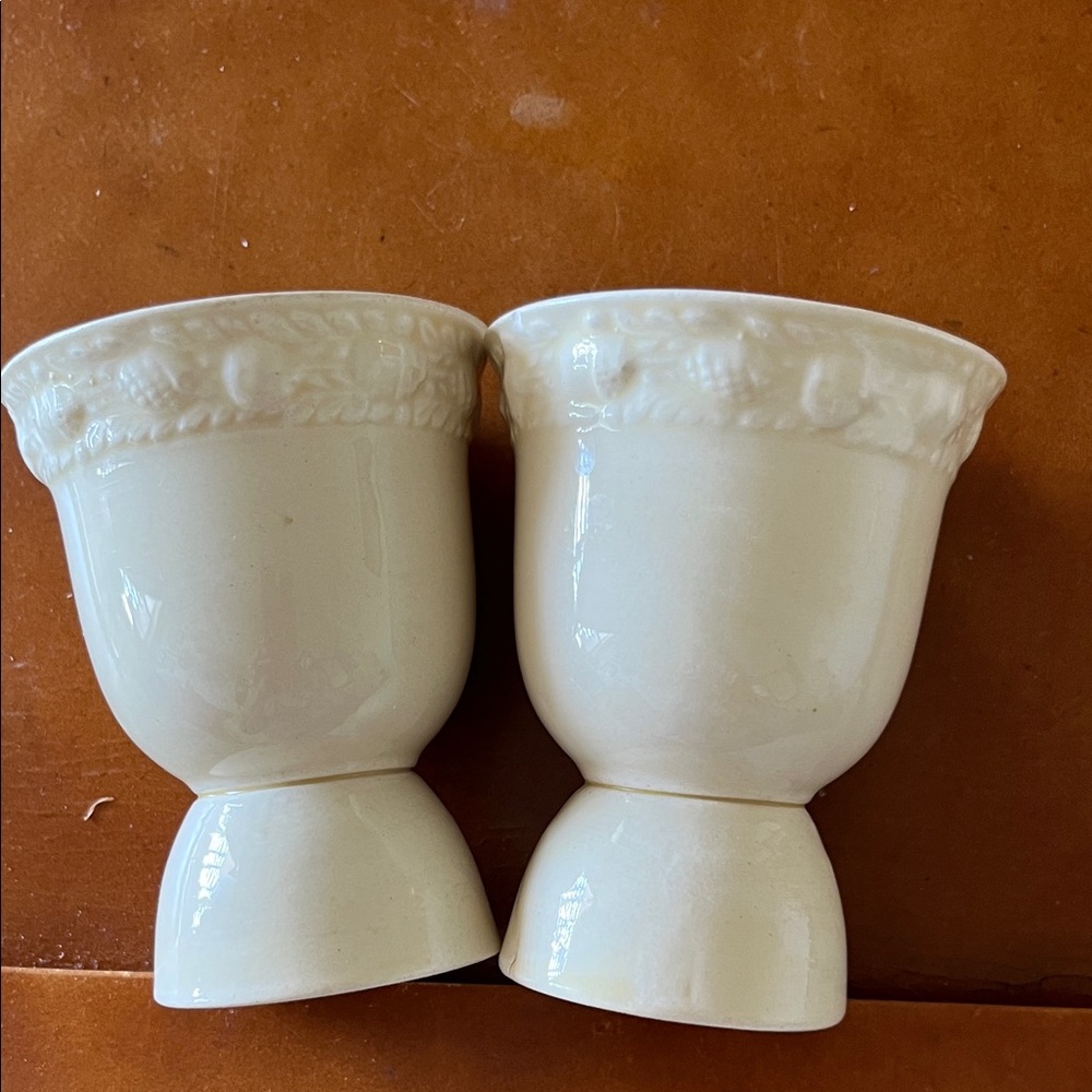 Elegant Cream Porcelain Double Egg Cups Unmarked Della Robia by Adams (Set of 2)